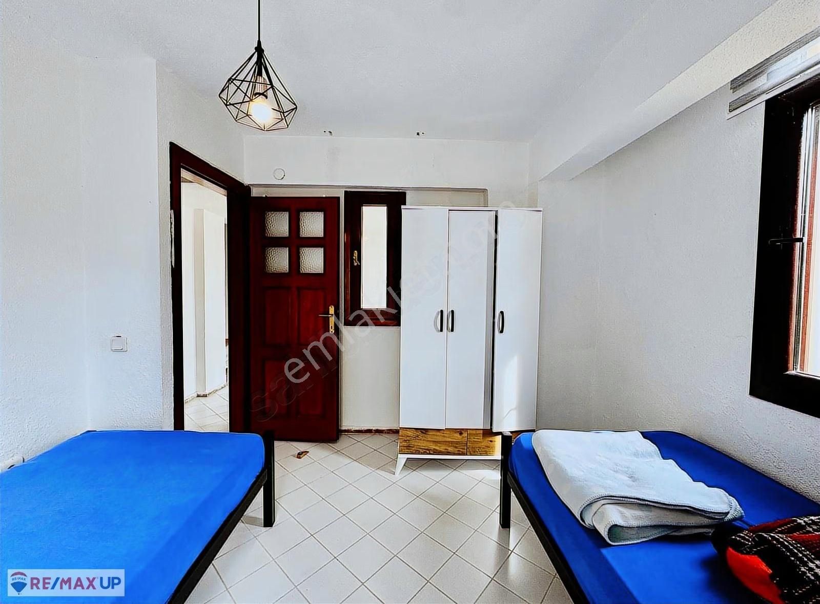 Denize Sıfır Baksat Sitesinde 3+1 Villa - Görsel 16
