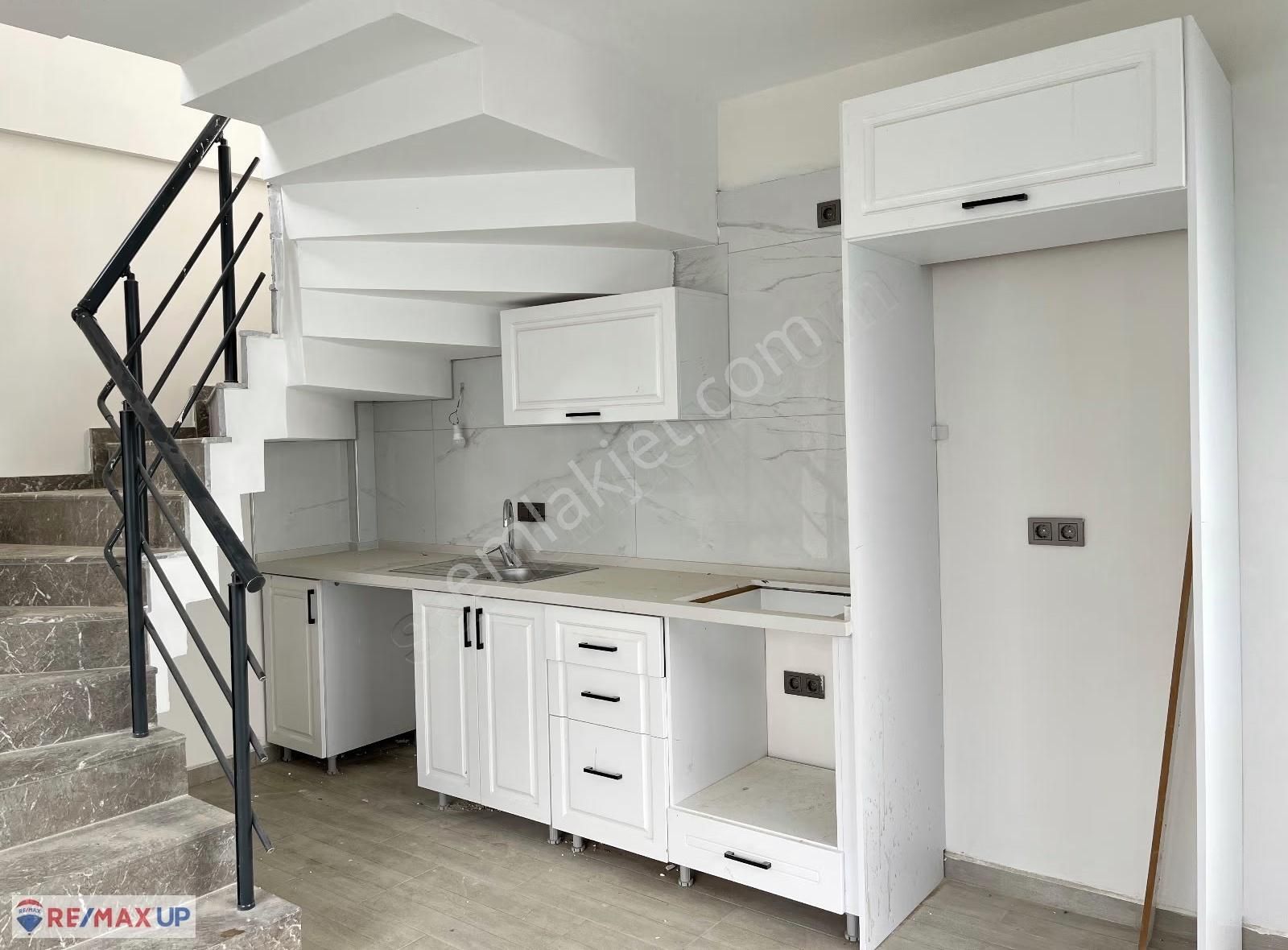 Saıp Mahallesınde Doğayla İç İçe 1+1 Bahçeli Dubleks - Görsel 13