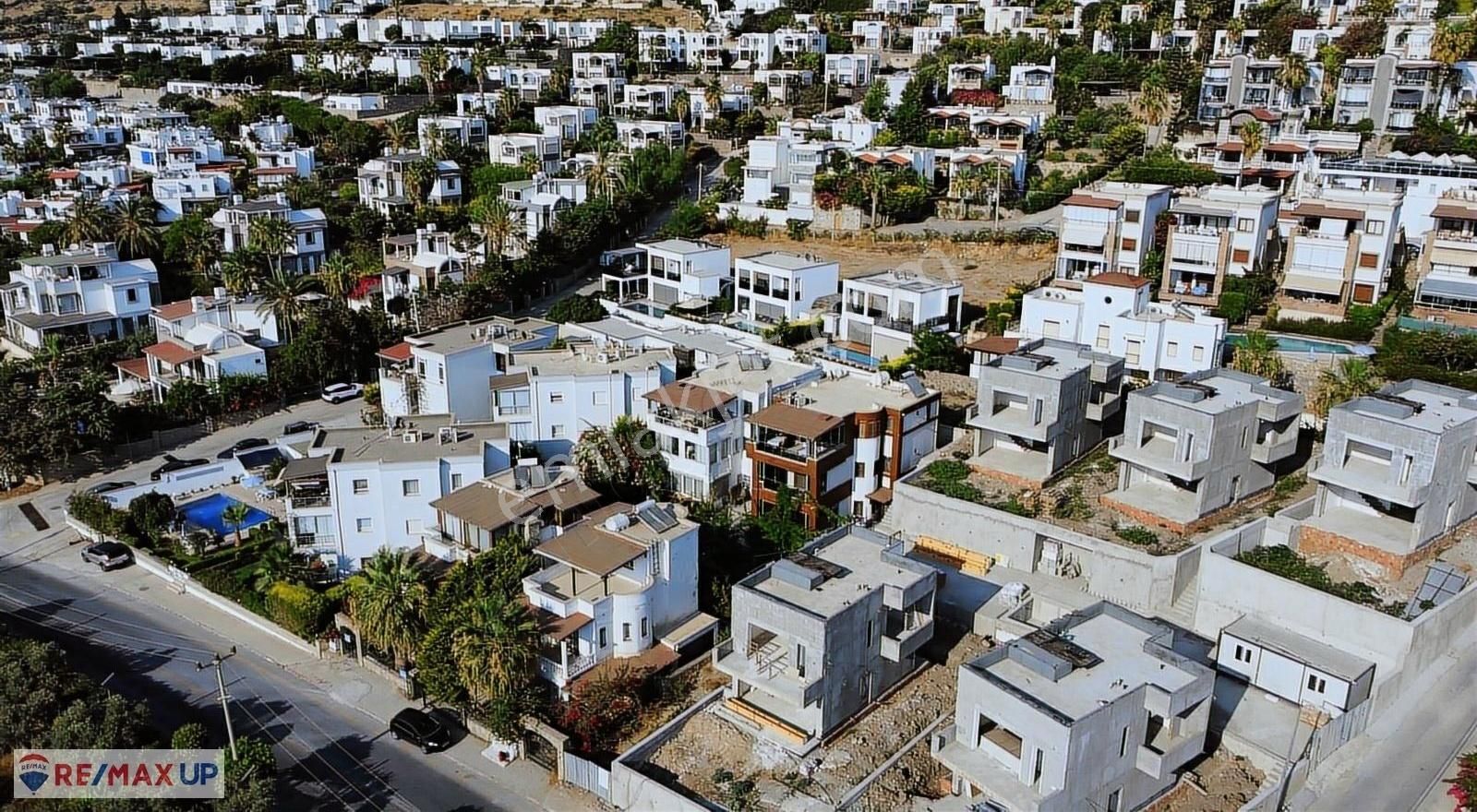 Bodrum Turgutreis'te Swiss Otel Karşısı Triplex Villa - Görsel 34