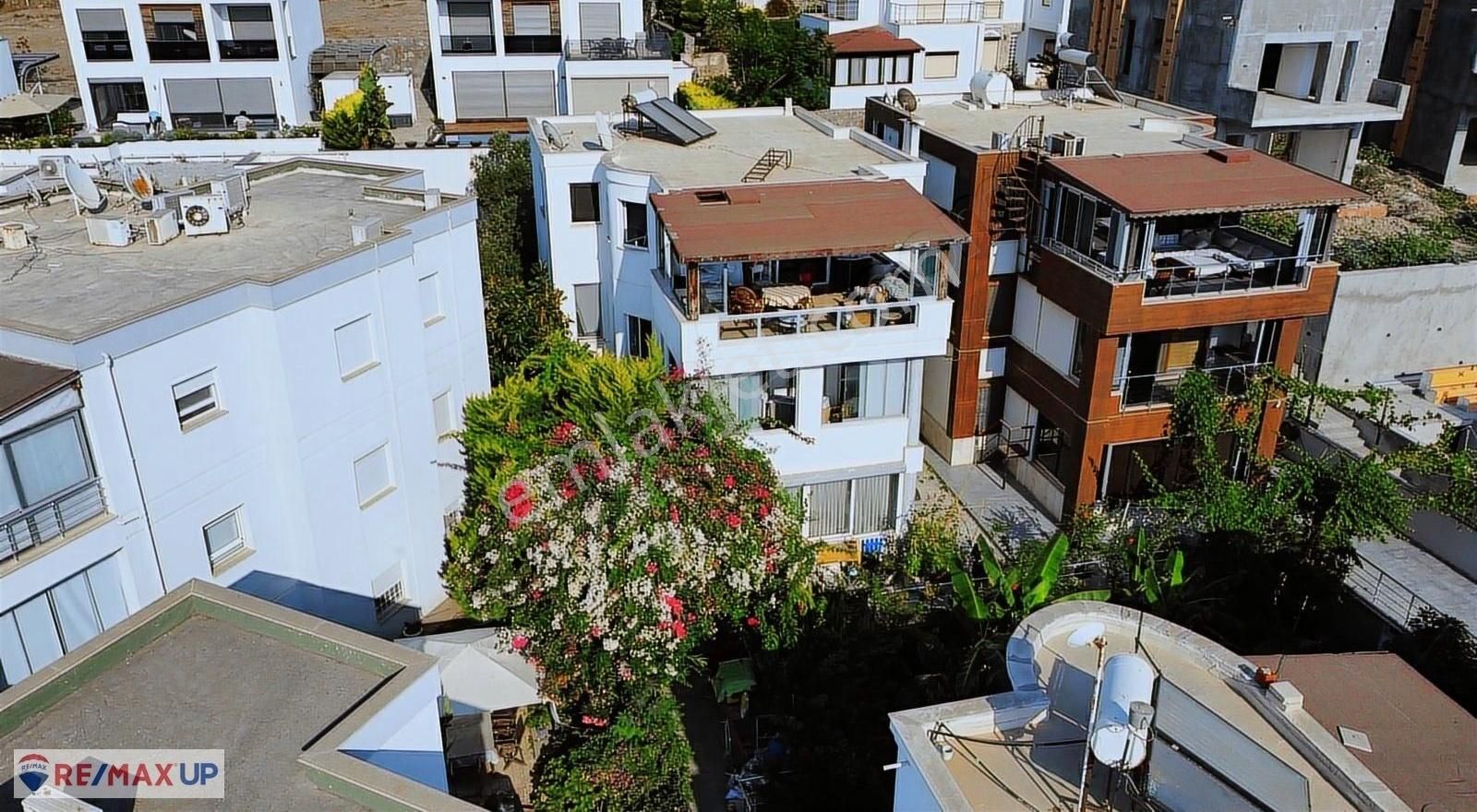 Bodrum Turgutreis'te Swiss Otel Karşısı Triplex Villa - Görsel 24