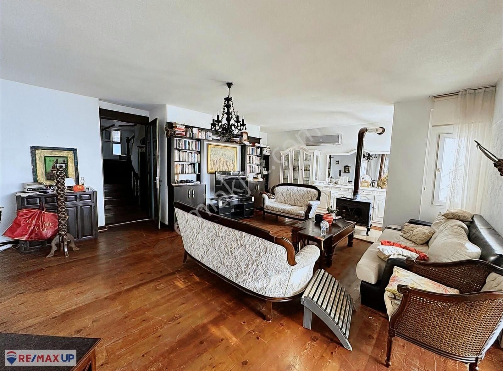 Bodrum Turgutreis'te Swiss Otel Karşısı Triplex Villa - Görsel 28