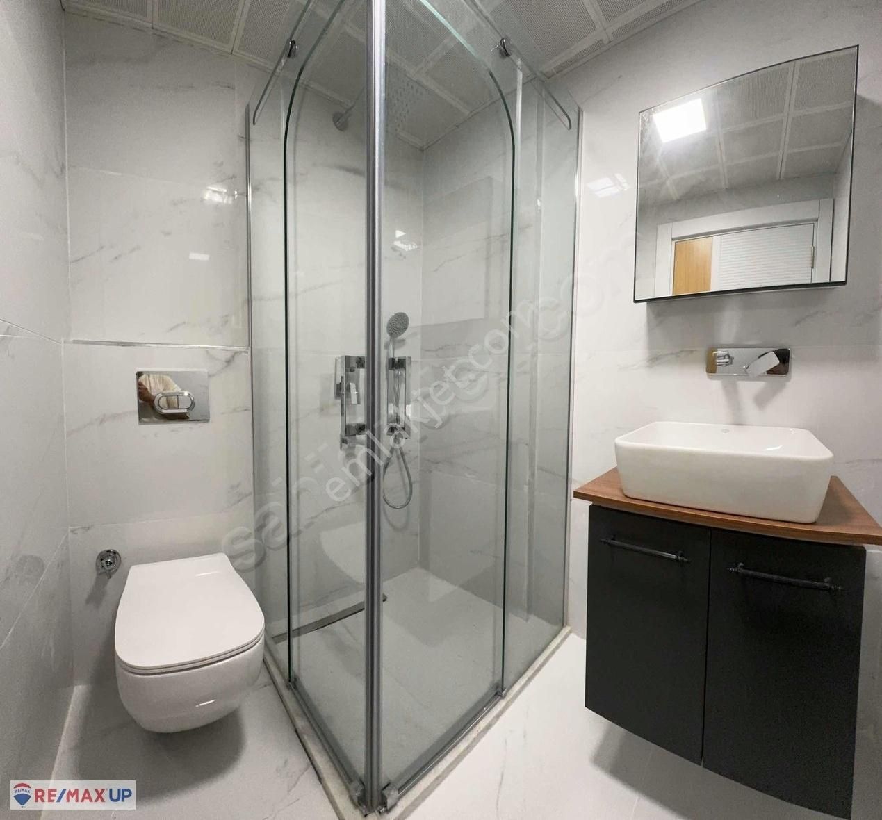 Çeşme Reisdere'de Ferah Havuzlu 4+1 Satılık! - Görsel 8