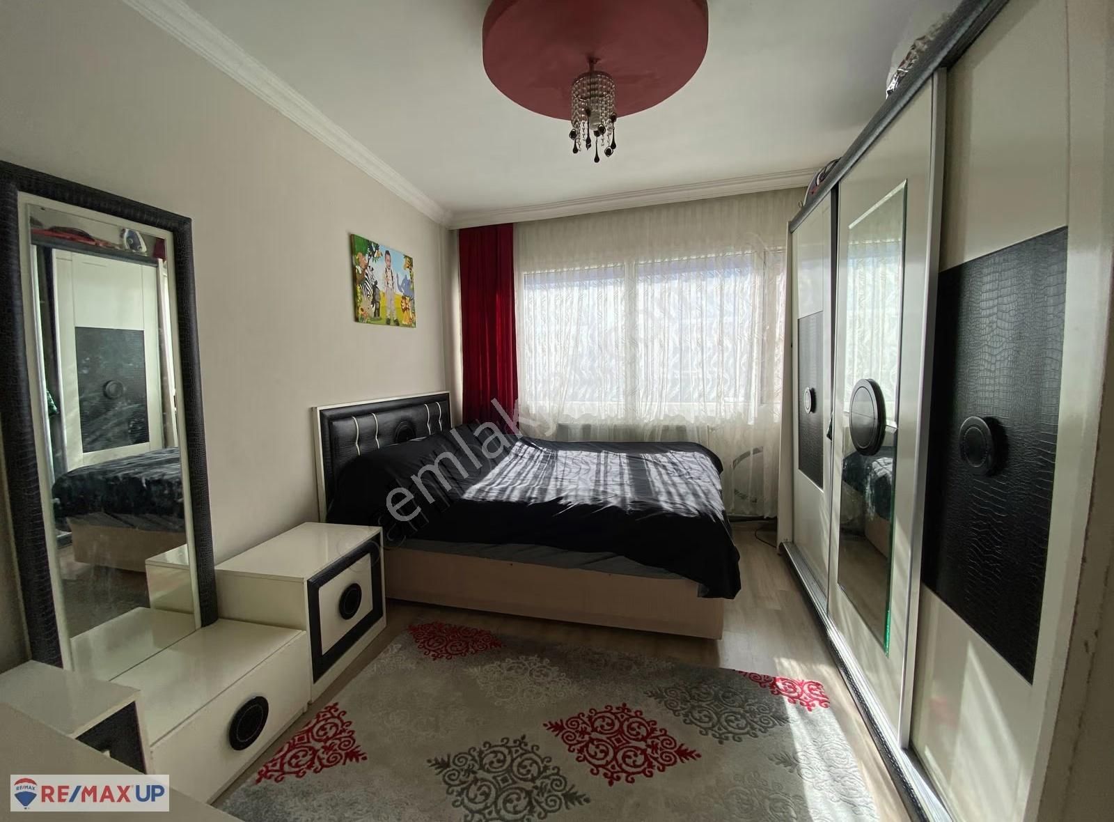 İzmirpark Arkası Güneşli Mh. Bakımlı Satılık Daire - Görsel 21