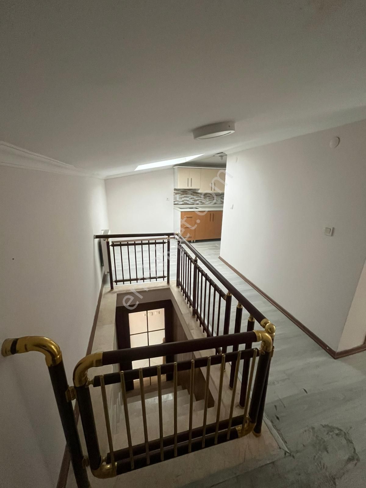 Esenyurt Talatpaşa Mahallesinde 5+2 Dubleks Lüx Daire - Görsel 16