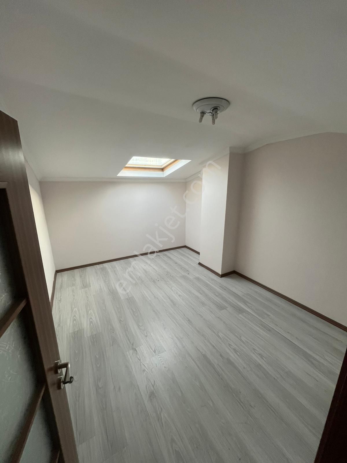 Esenyurt Talatpaşa Mahallesinde 5+2 Dubleks Lüx Daire - Görsel 22