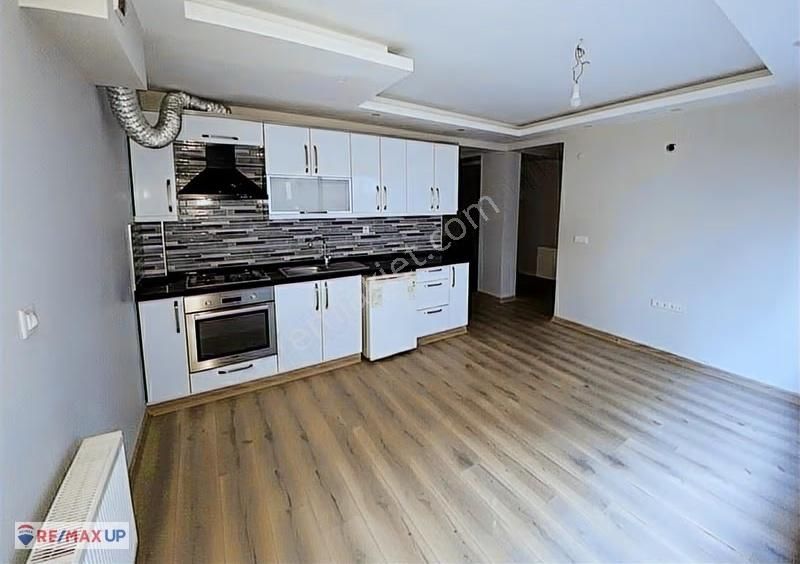 Üniversitelere, Avmlere Ve Metroya Yürüyüş Mesafesinde Daire - Görsel 7