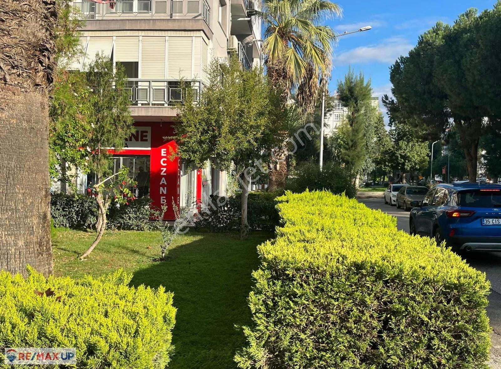 Bornova Manavkuyu Mah 60 Mt2 Köşe Wc Li Satılık Dükkan - Görsel 2