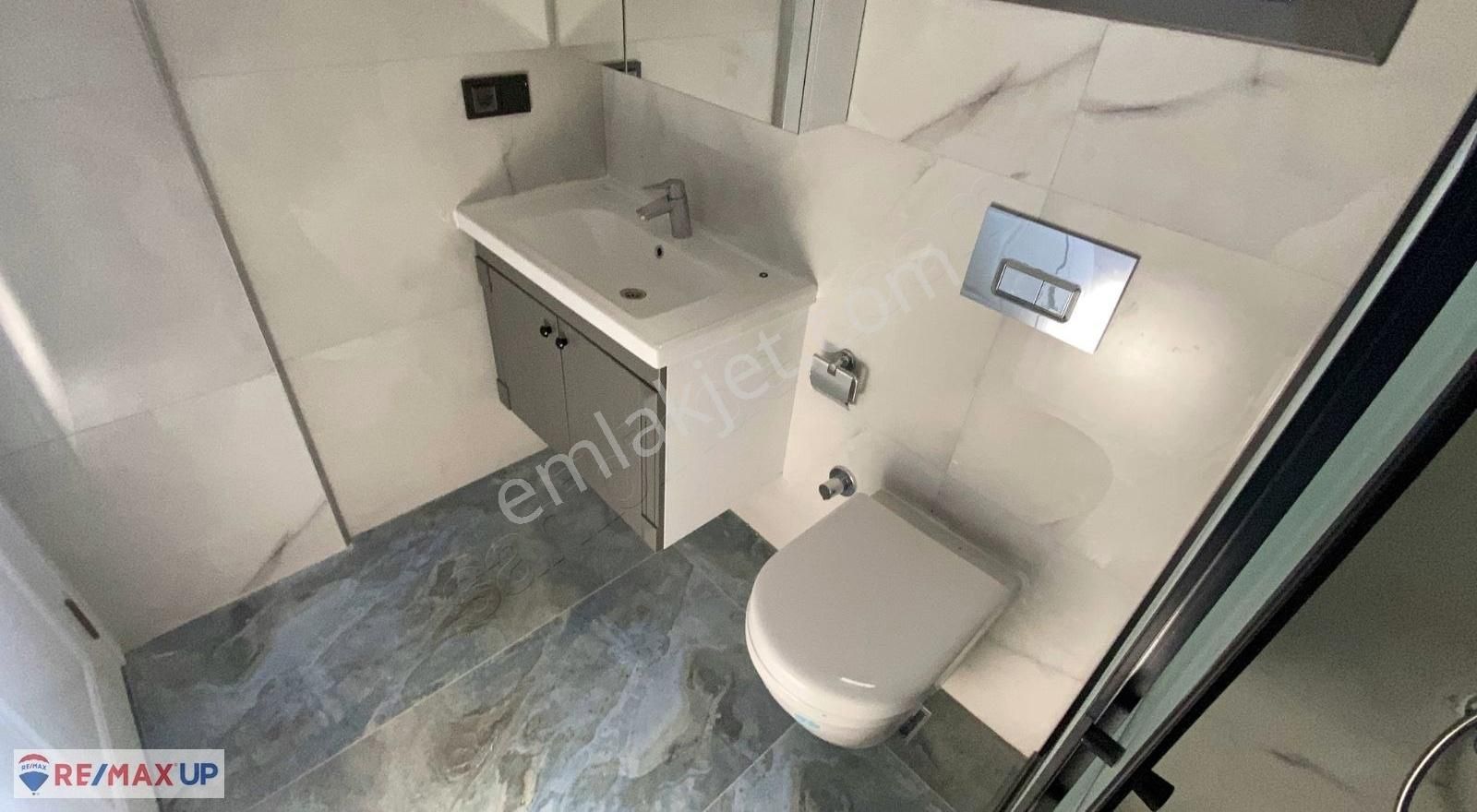 Karaburun Saip'te 5+2 Villa - Görsel 24