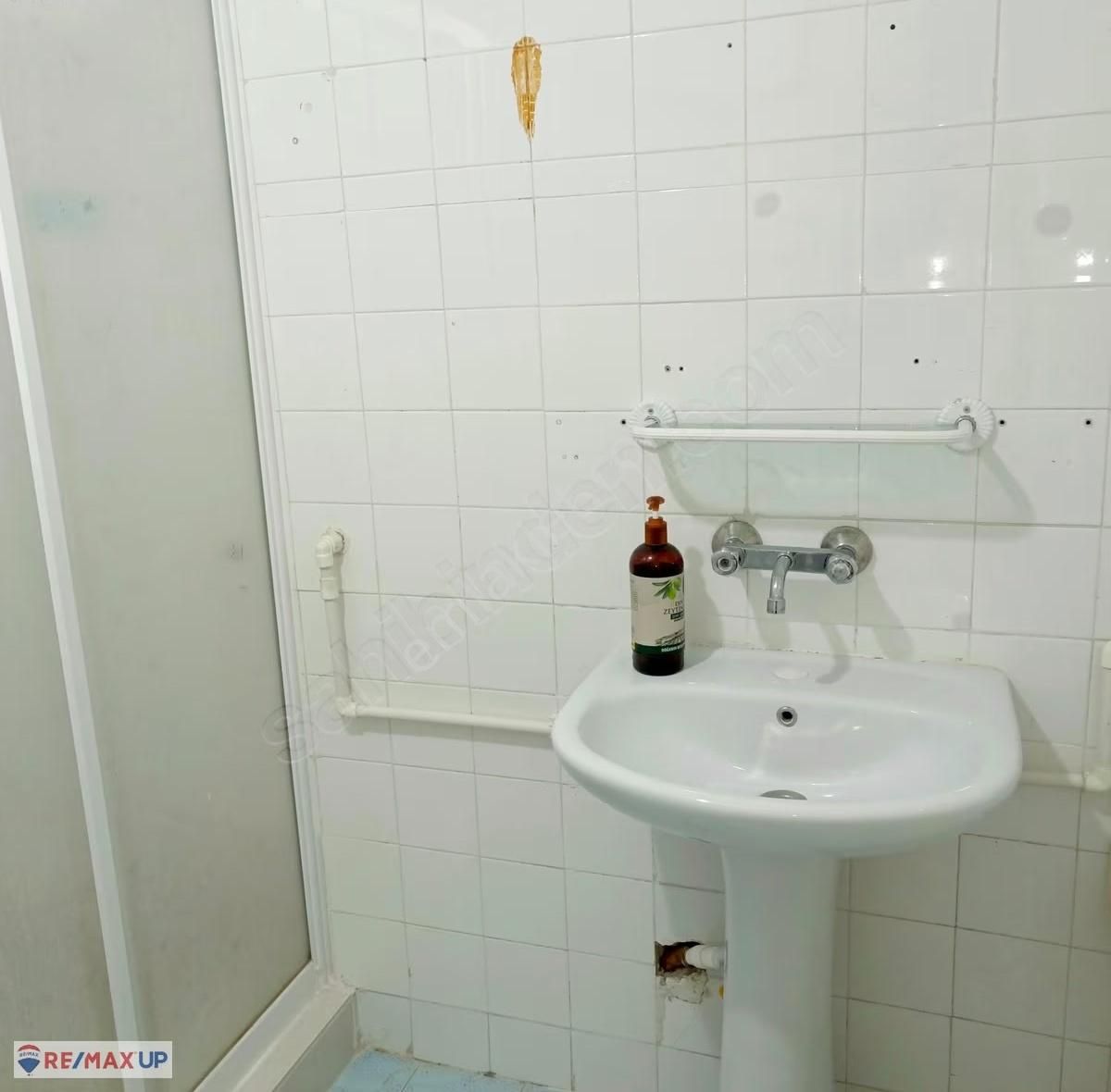 Balçova Onur Mh.sevgi Yolunda Giriş Kat, Jeotermalli Daire - Görsel 33