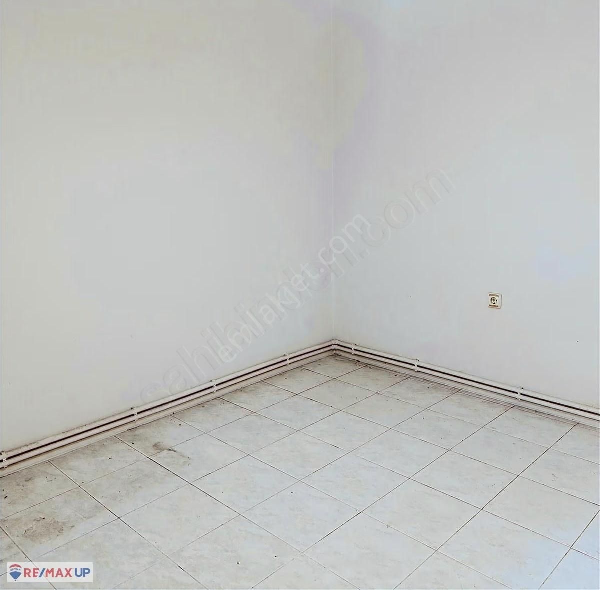 Balçova Onur Mh.sevgi Yolunda Giriş Kat, Jeotermalli Daire - Görsel 20