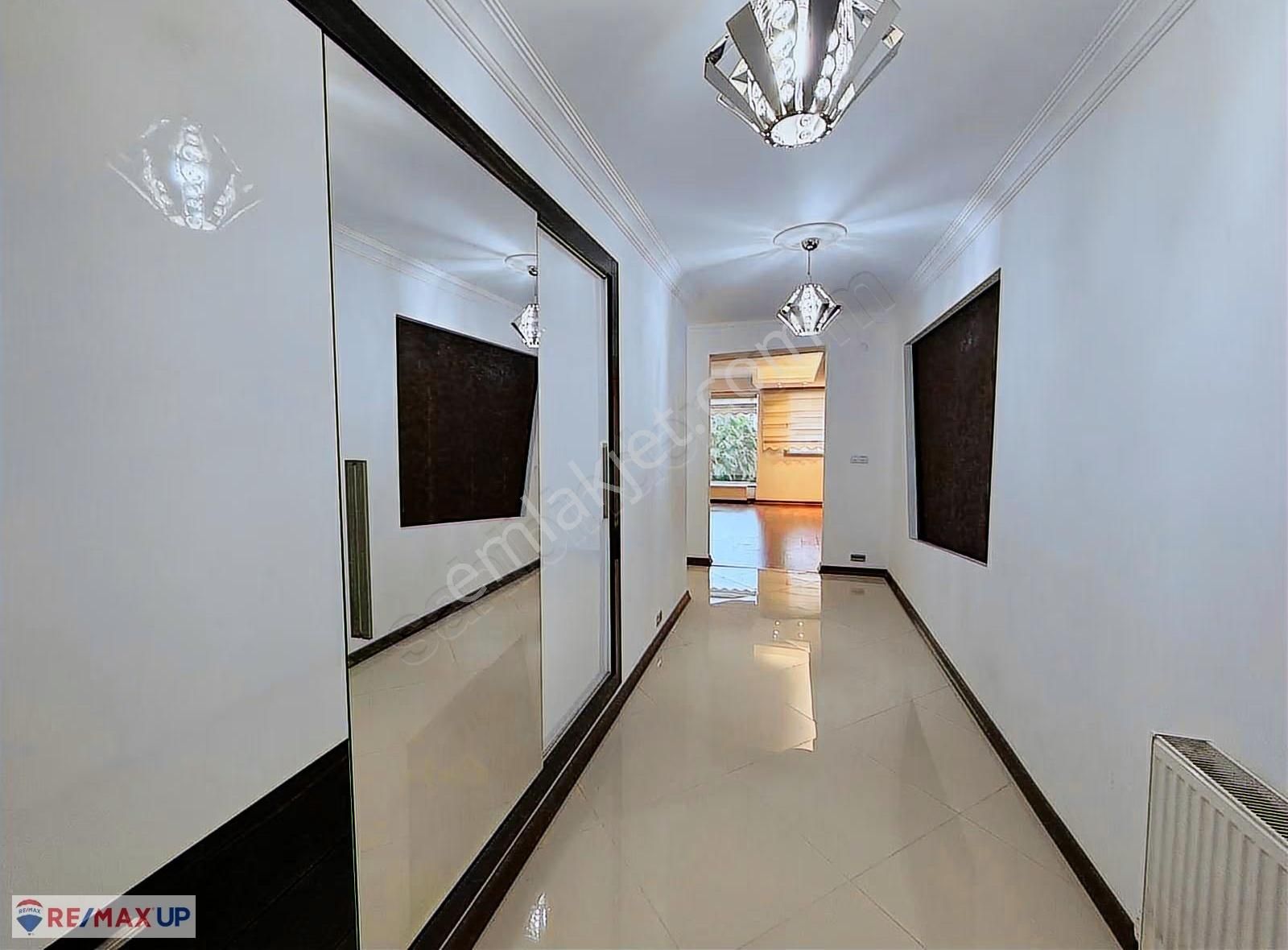 Bayraklı Mansuroğlu Mh. Selenova Sitesi'nde Kiralık 3+1 Daire - Görsel 32