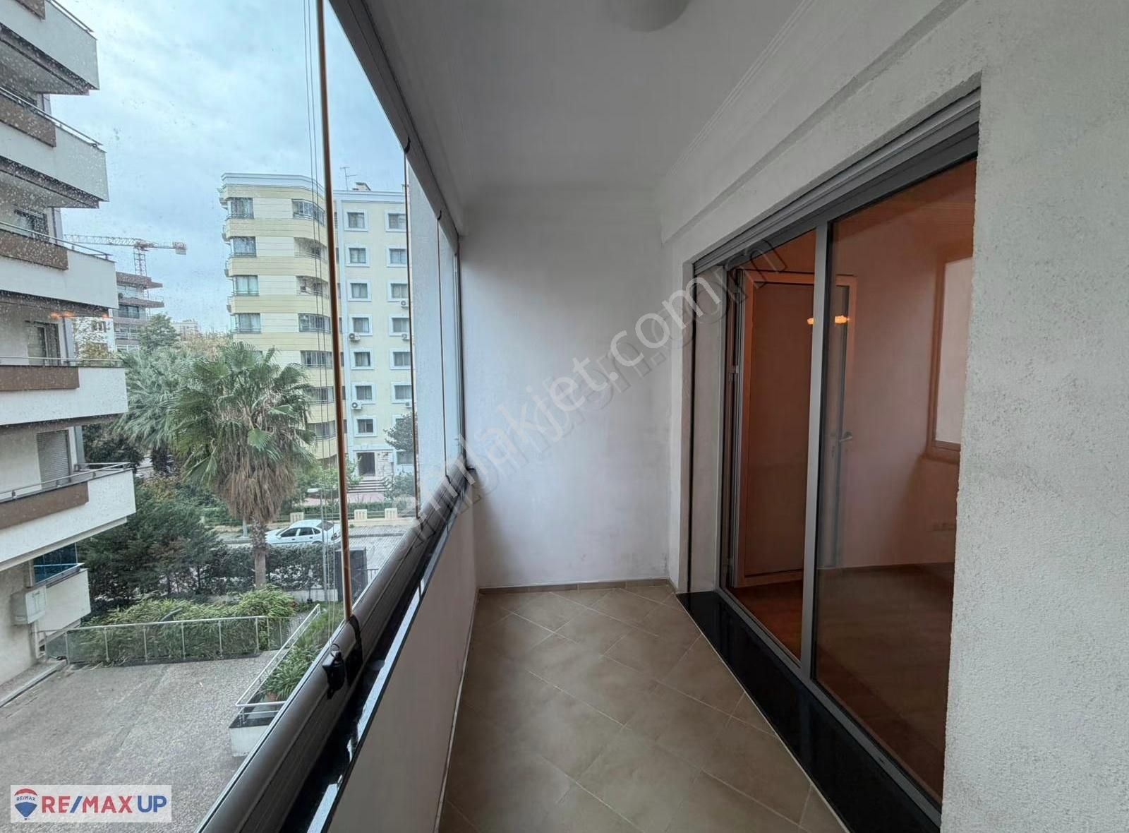 Bayraklı Mansuroğlu Mh. Selenova Sitesi'nde Kiralık 3+1 Daire - Görsel 34