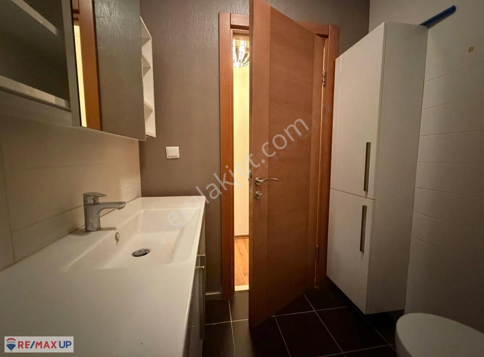 Bayraklı Mansuroğlu Mh. Selenova Sitesi'nde Kiralık 3+1 Daire - Görsel 19