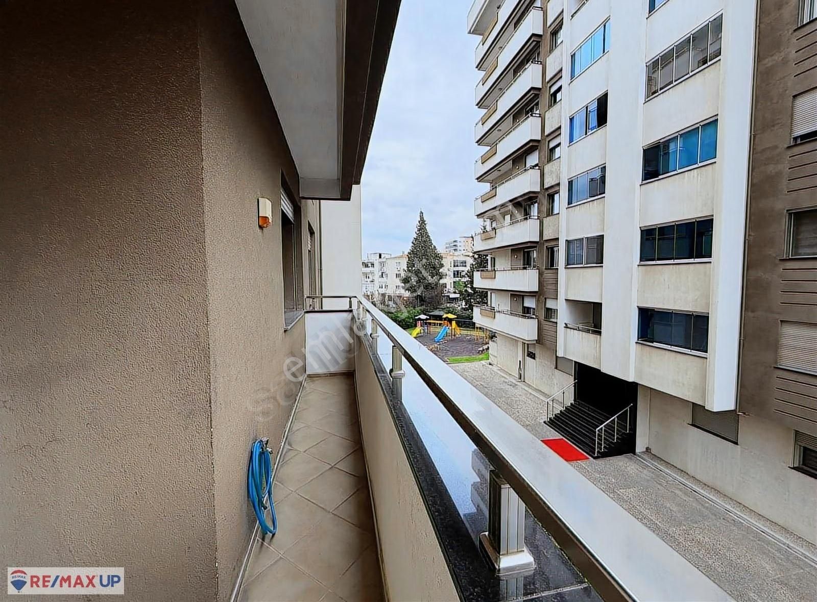 Bayraklı Mansuroğlu Mh. Selenova Sitesi'nde Kiralık 3+1 Daire - Görsel 28