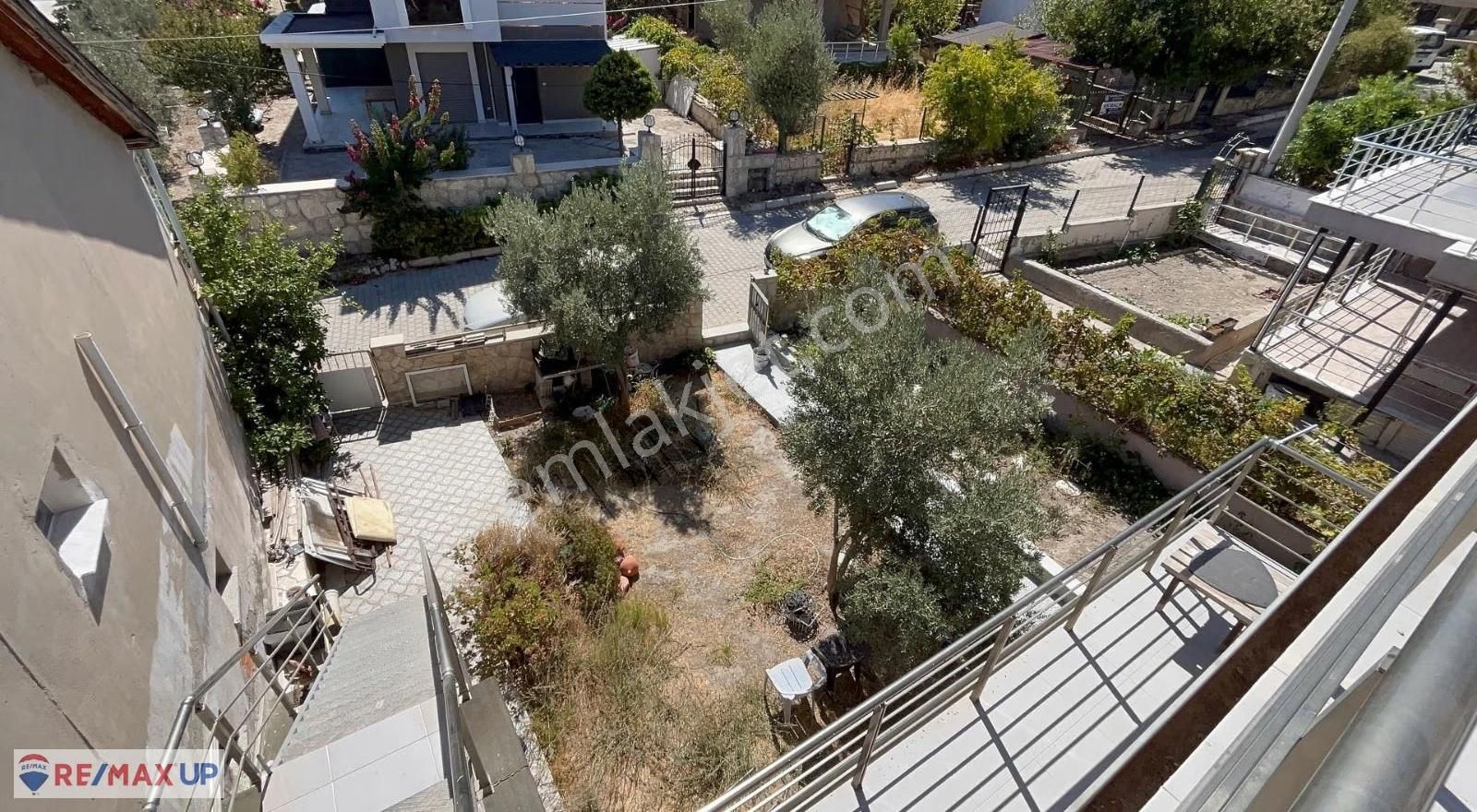 Mordoğan Merkez'de Satılık 5+2 Müstakil Ev - Görsel 25