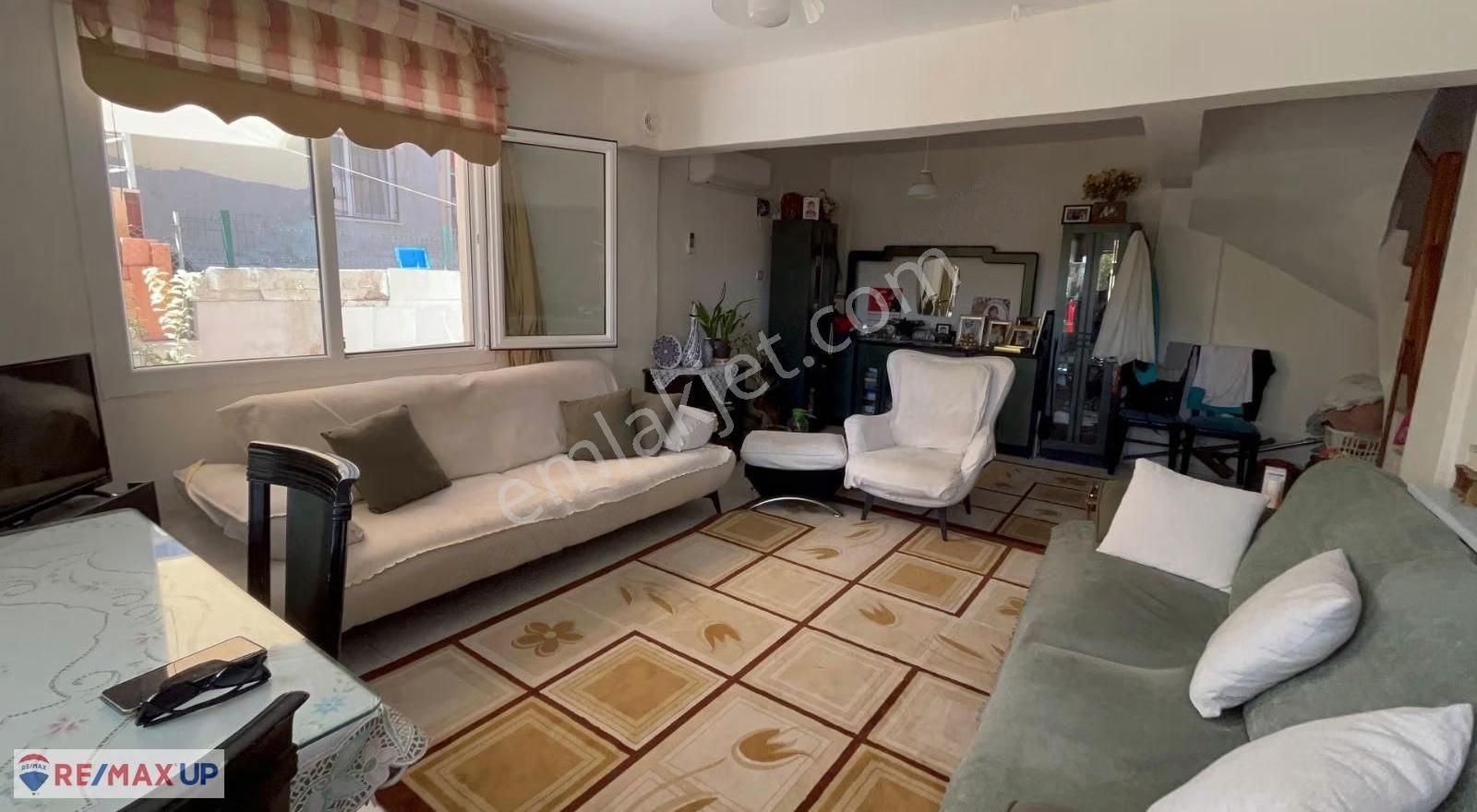 Mordoğan Merkez'de Satılık 5+2 Müstakil Ev - Görsel 21