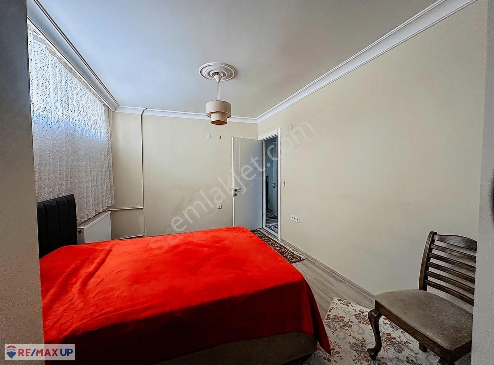 Yeşil Yurt Devlet Hastanesine Yakın Vatan Mahallesinde 3+1 Daire - Görsel 2