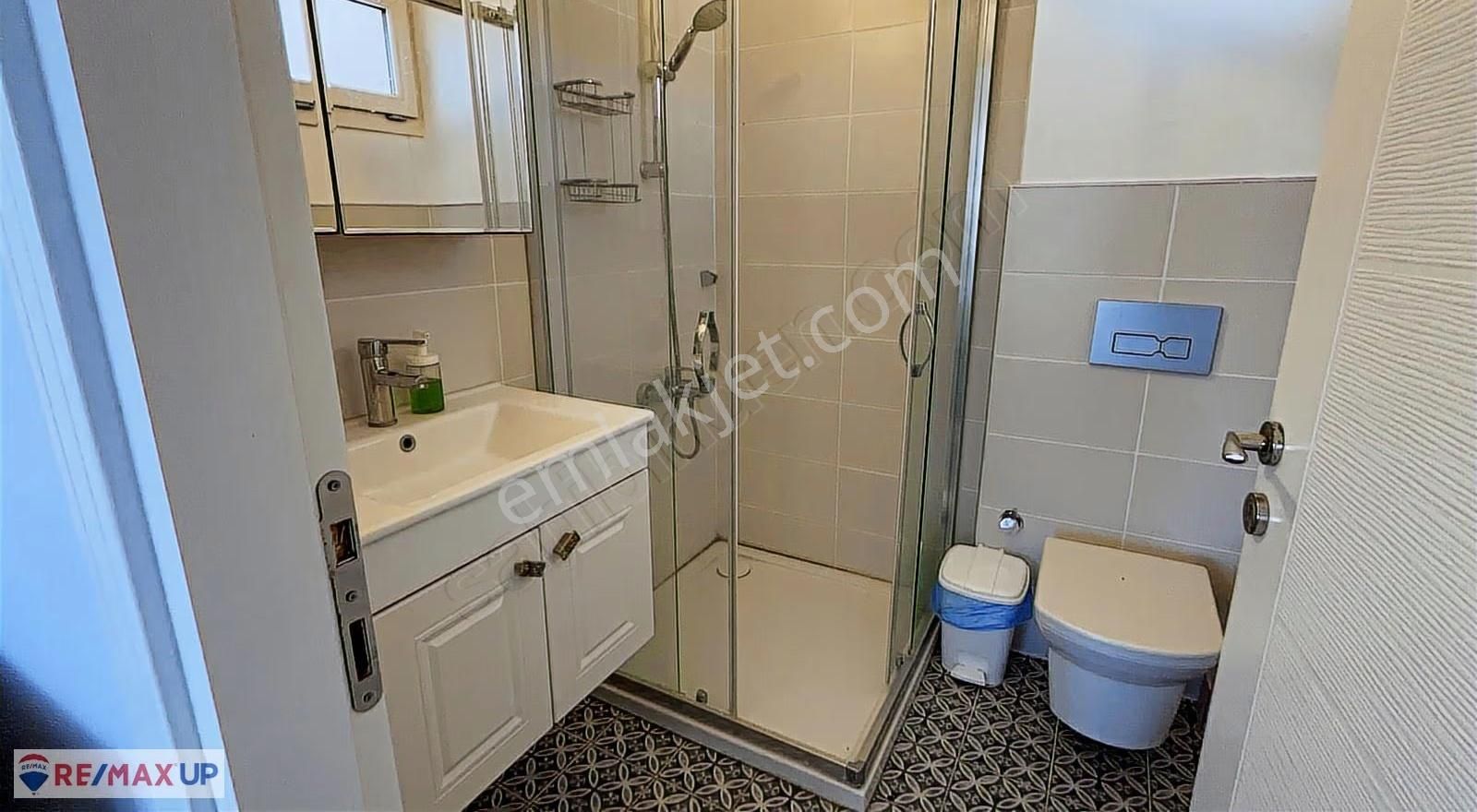 Karaburunun En Prestijli Koyu İncirlikoyda Deniz Manzaralı Villa - Görsel 31