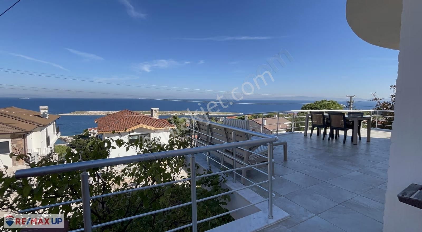 Karaburunun En Prestijli Koyu İncirlikoyda Deniz Manzaralı Villa - Görsel 4