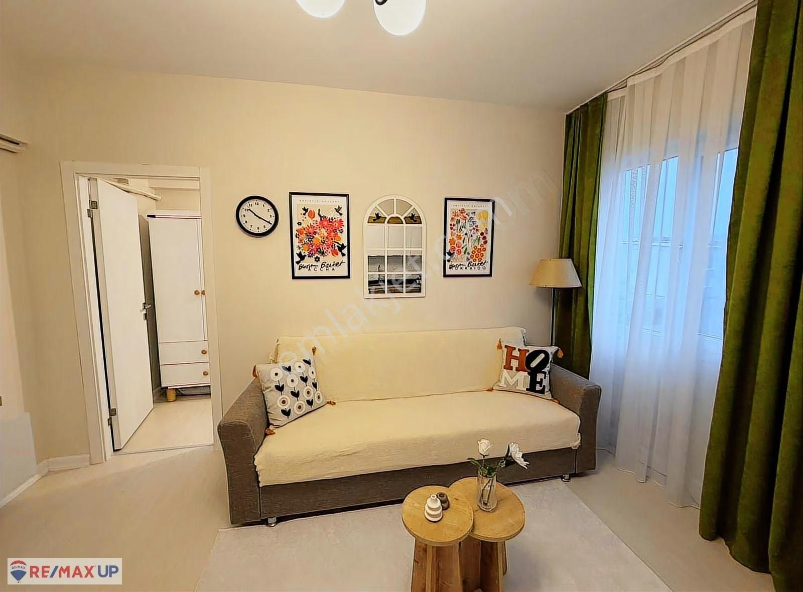 Buca Üniversite Yakını Site İçi Eşyalı Satılık 1+1 Daire - Görsel 8