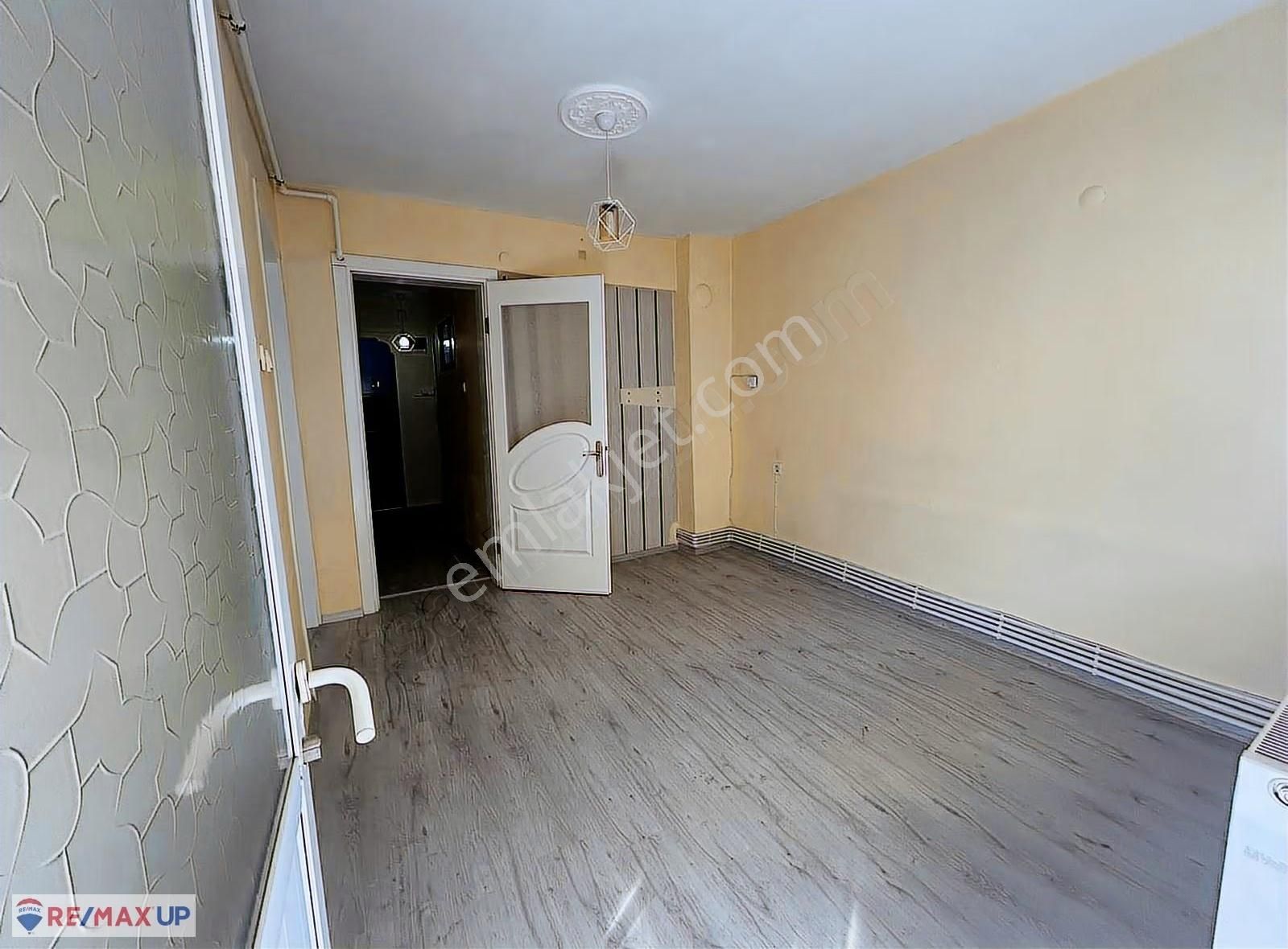 Altındağ'da 2+1 Doğalgazlı Tadilatlı Ara Kat Boş Daire - Görsel 8