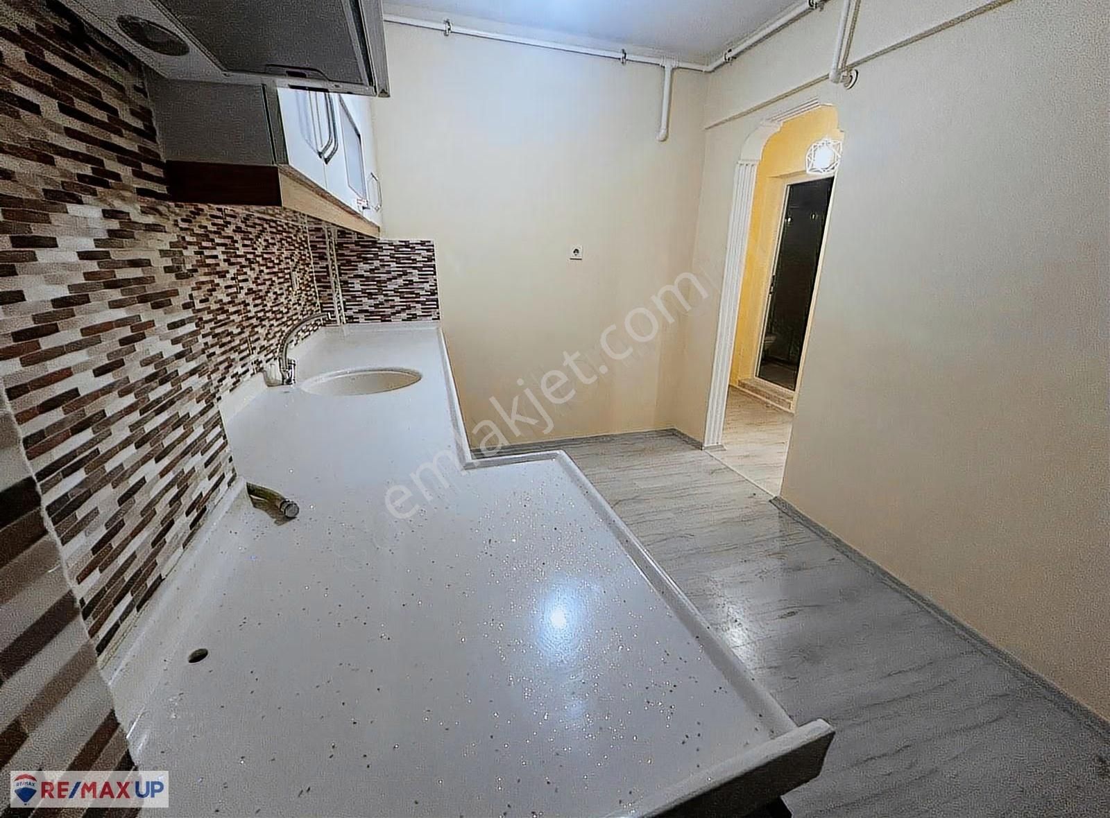 Altındağ'da 2+1 Doğalgazlı Tadilatlı Ara Kat Boş Daire - Görsel 6