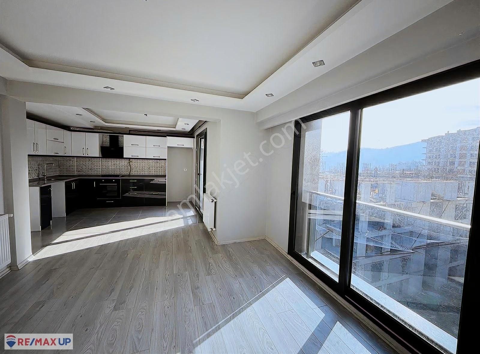 Poligon' Da Sıfır Ayarında Ferah Doğa İle İç İçe 2+1 - Görsel 11