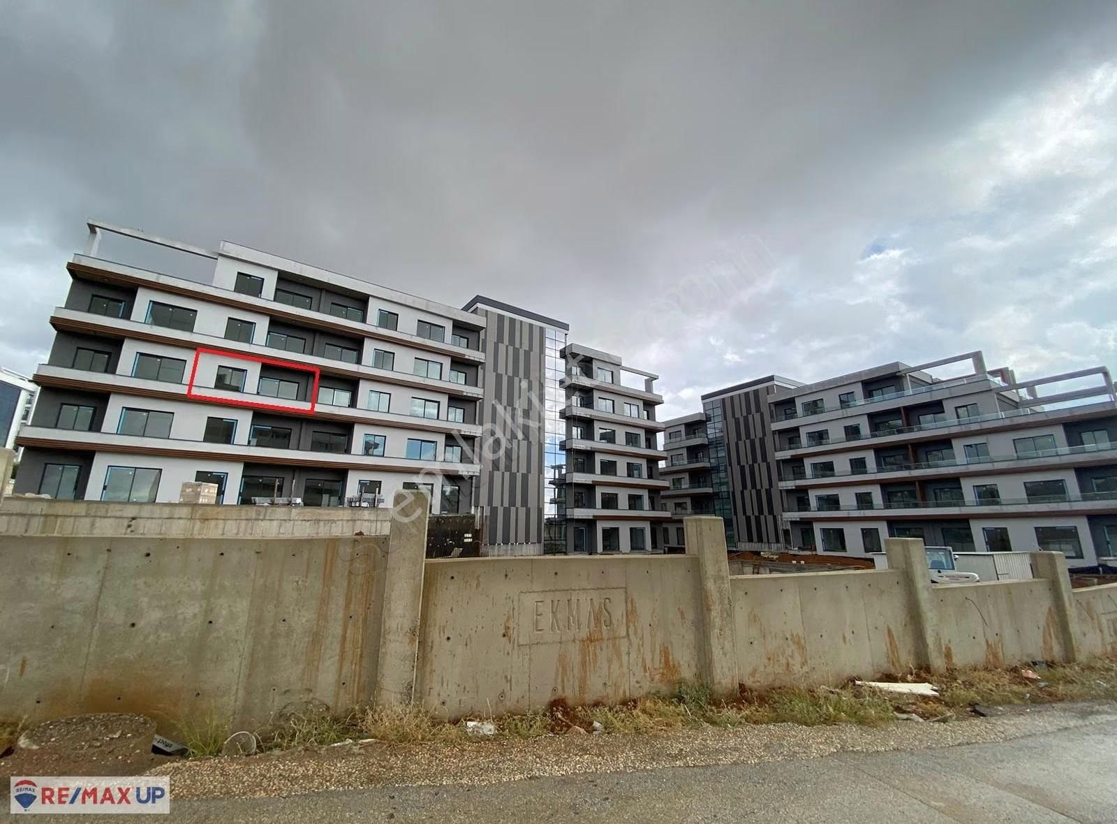 Torbalı Ayrancılar'da Satılık 1+1 Rezidans Dairesi - Görsel 26