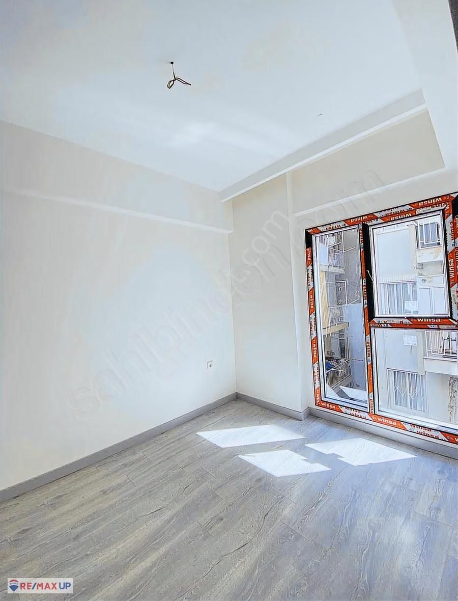 Merkezi Lokasyonda Sıfır Satılık 1+1 Daire - Görsel 2