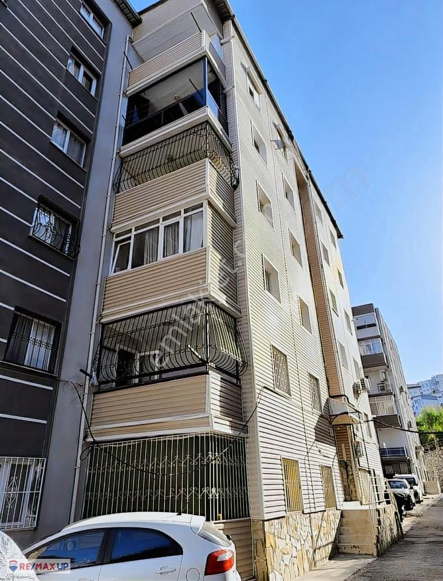 Ürünkent Sitesinde Park Manzaralı, Ferah 3+1 Daire - Görsel 10