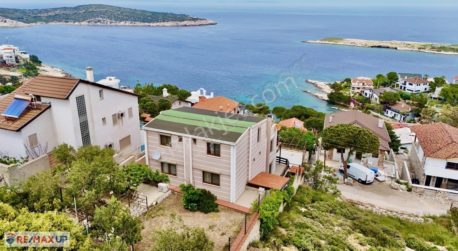 İncirlikoyda Eşsiz Deniz Manzaralı Tam Müstakil Ev - Görsel 10