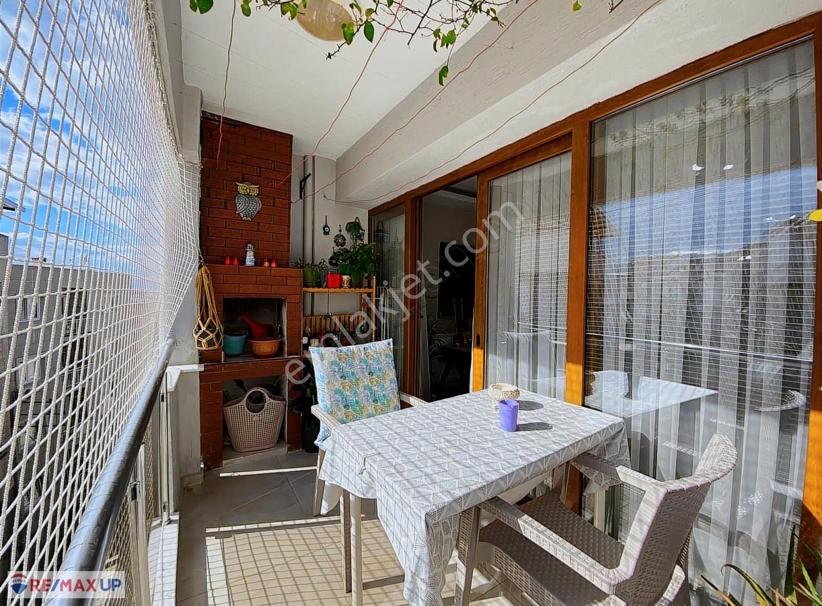 Kupon Lokasyon'da Bakımlı Geniş 3+1 Satılık Daire - Görsel 7