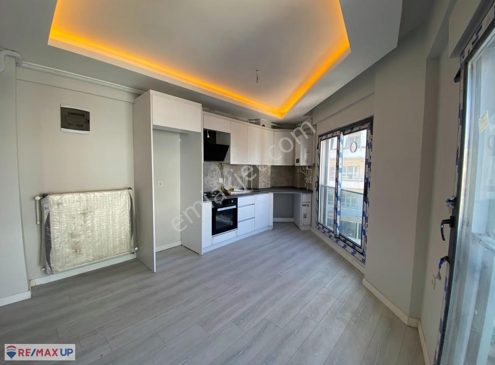 Balçova Ata Cad. Üzeri Sıfır Fırsat Yatırımlık Daire