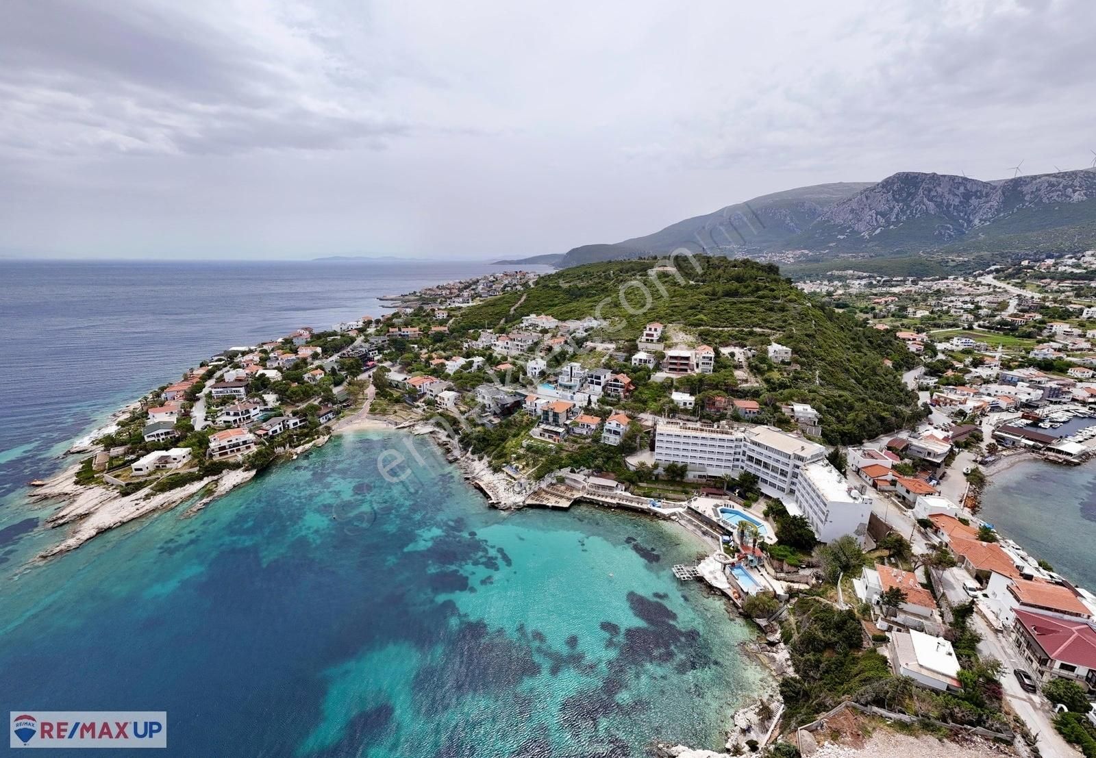 İncirlikoy'da Panoramik Deniz Manzaralı Tam Müstakil Villa - Görsel 29