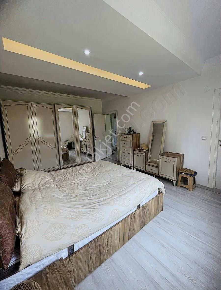 Onur Pehlivan'dan Aycicek Evlerin'de Satılık 3+1 Daire - Görsel 23