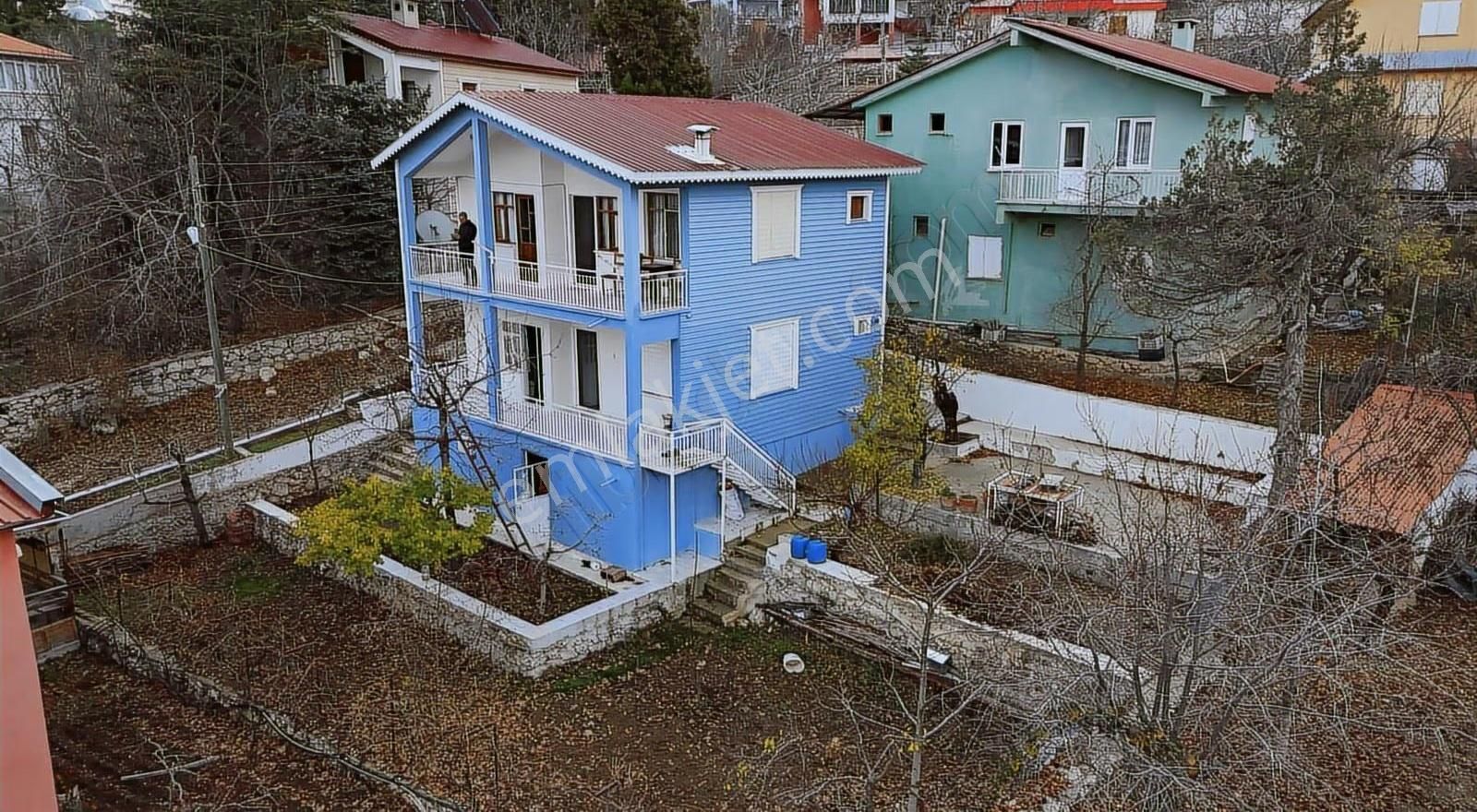 Antalya Konyaaltı Feslikan Yaylasında Satılık Yazlık