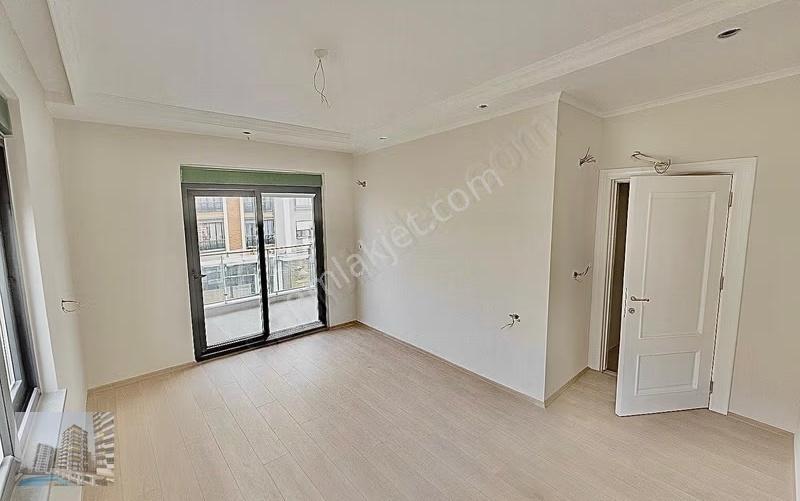 Pazarcı Mahallesi Cadde Üzerinde 2+1 Amerikan Mutfak Sıfır Daire - Görsel 7