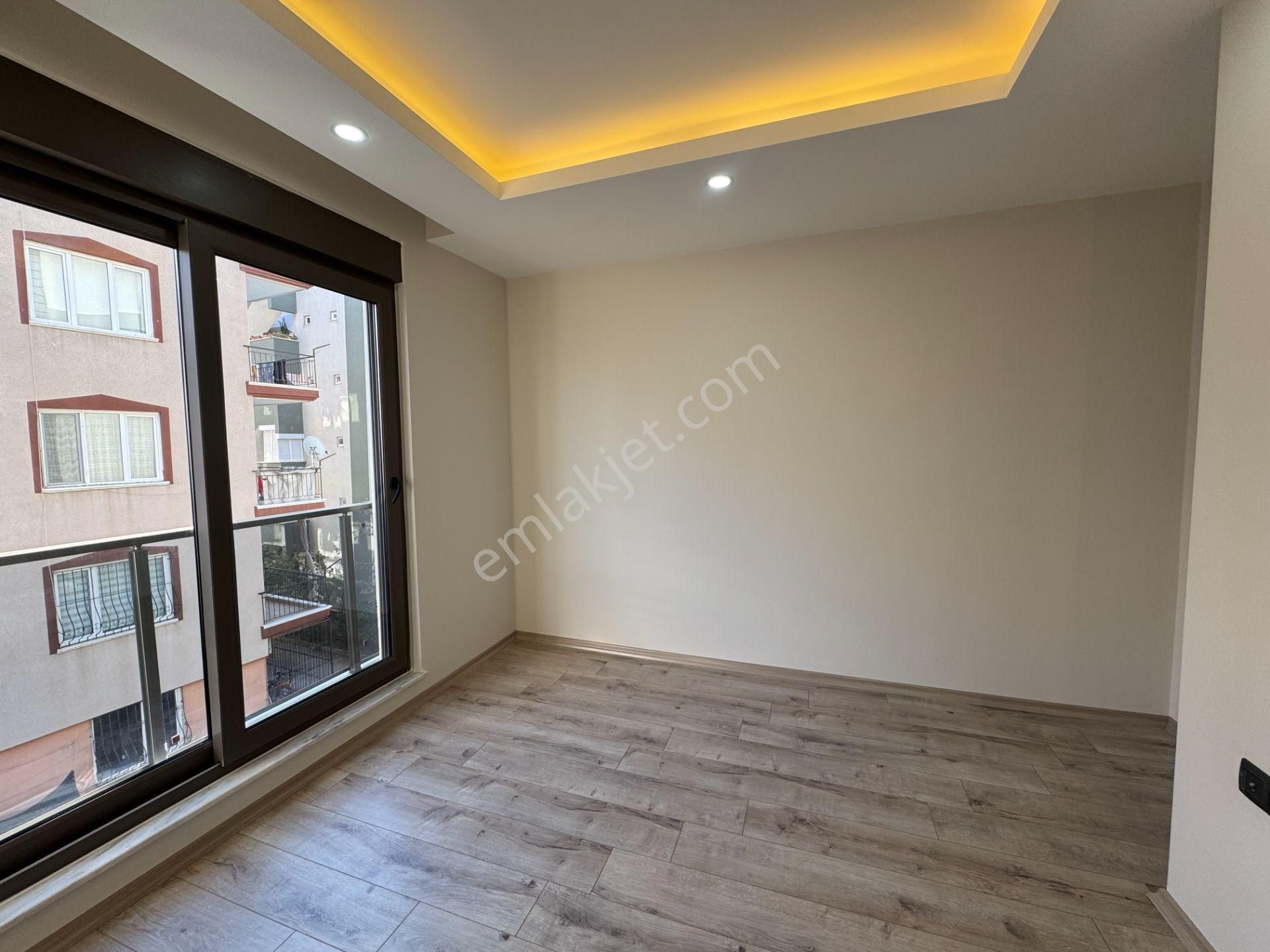 Yenigünde Mevlana Yakını Katta Fırsat 2+1 Daireler - Görsel 17