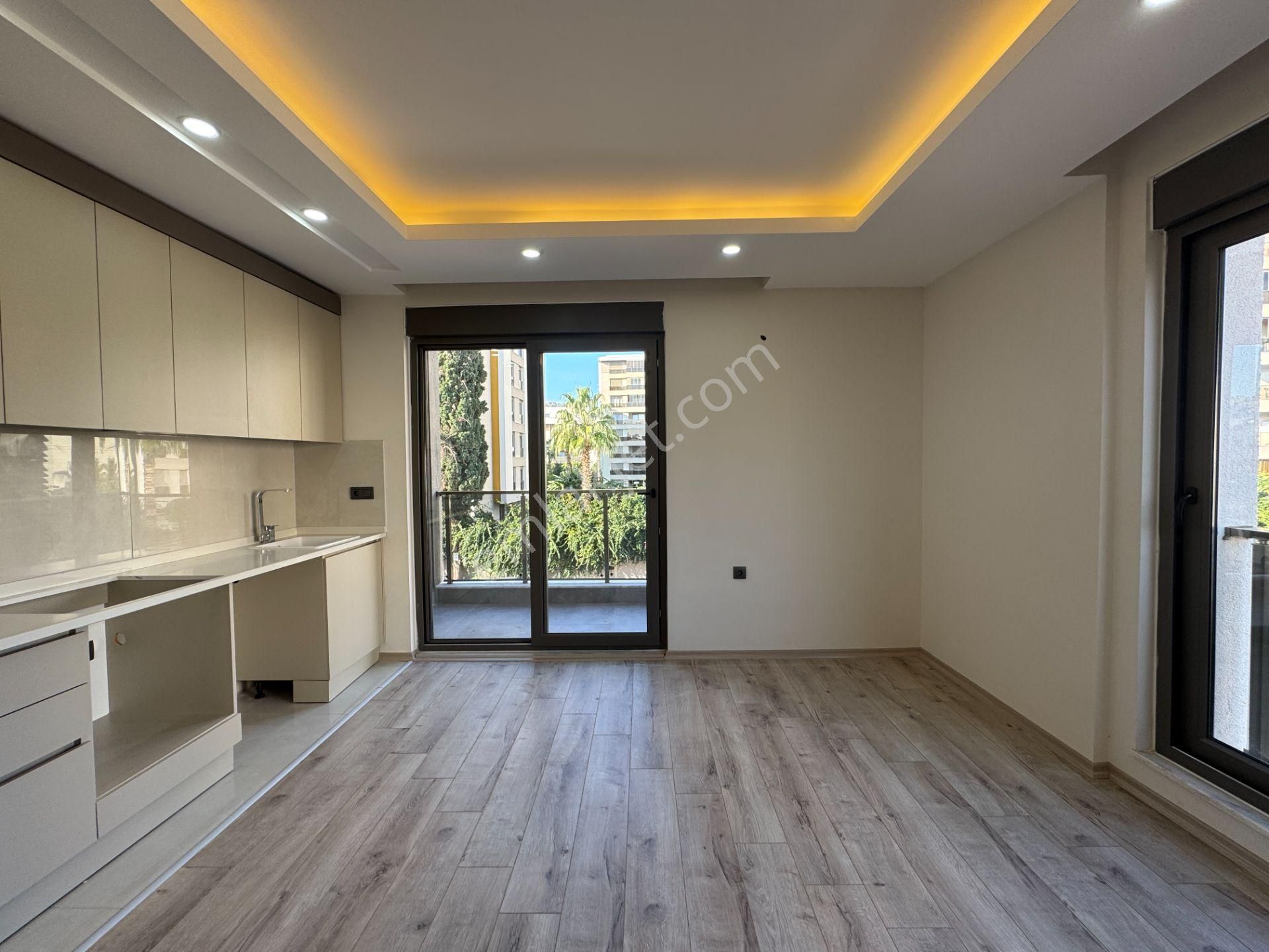 Yenigünde Mevlana Yakını Katta Fırsat 2+1 Daireler - Görsel 10