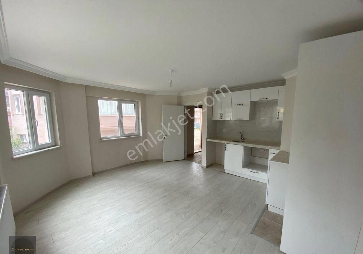 🏡 Mudanya Güzelyalı Eğitim Mahallesi – Yuvam Kent Sitesi’nde 2+1 Bahçe Kat Daire Satışta!