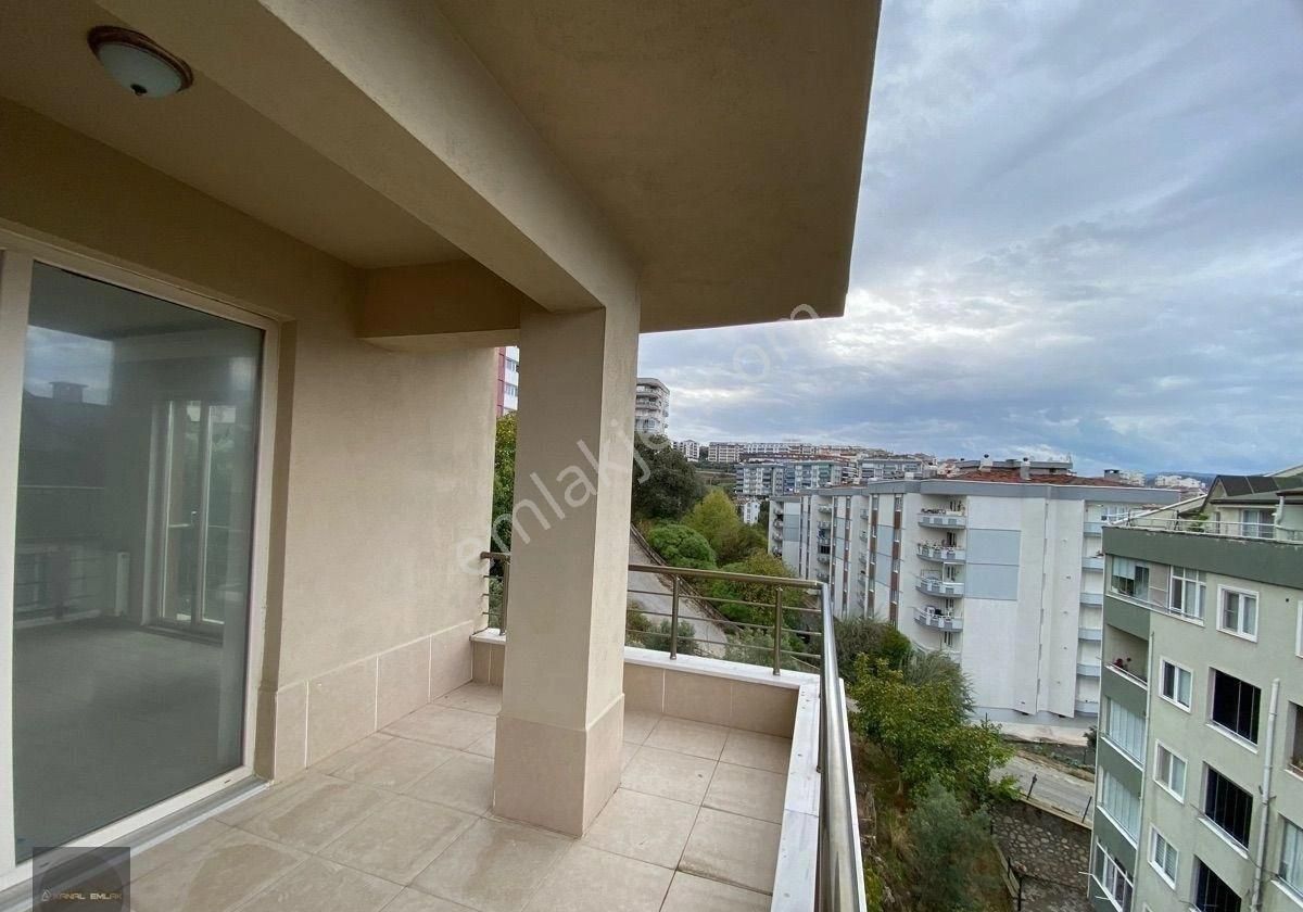 Mudanya Güzelyalı Eğtim Mahallesi 4+1 Dubleks Daire - Görsel 3