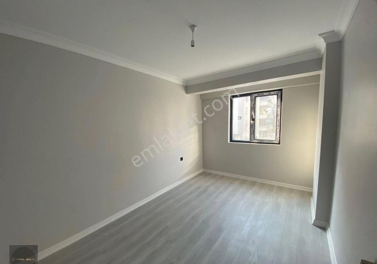 Güzelyalı Eğitim Mahallesi’nde Ayşin Park Sitesi’nde 3 + 1 Ara Kat Satılık Daire - Görsel 15