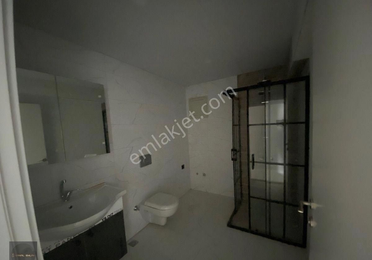 Güzelyalı Eğitim Mahallesi’nde Ayşin Park Sitesi’nde 3 + 1 Ara Kat Satılık Daire - Görsel 30