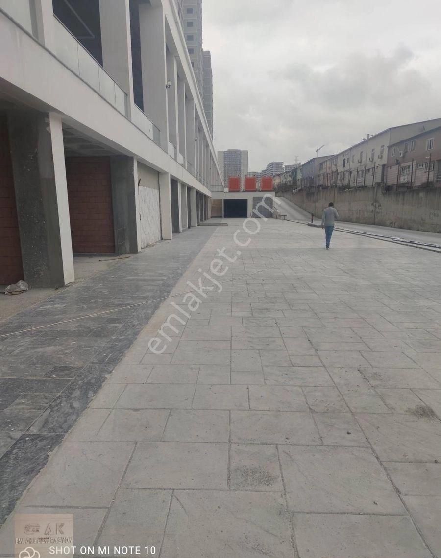 Ak Emlak’tan Satılık Kelepir Dükkan Onur Life Sitesi - Görsel 2