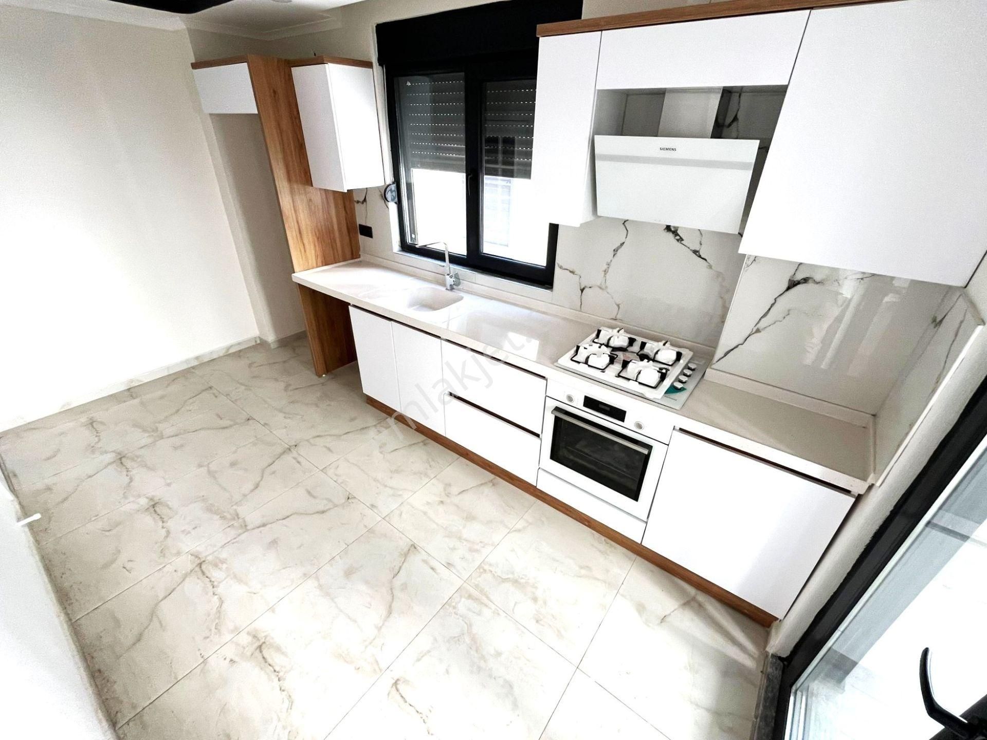 🎇aygül'den 🎇akçay'da🎇 Sıfır Doğalgazlı Ebeveyn Banyolu Asansörlü Nezih Site İçi 2+1 Satılık Daire - Görsel 2