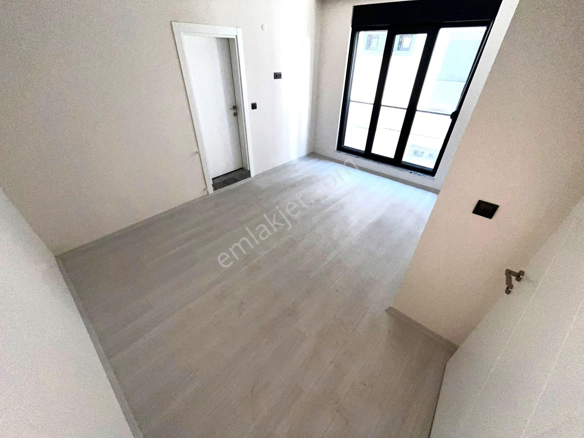 🎇aygül'den 🎇akçay'da🎇 Sıfır Doğalgazlı Ebeveyn Banyolu Asansörlü Nezih Site İçi 2+1 Satılık Daire - Görsel 13