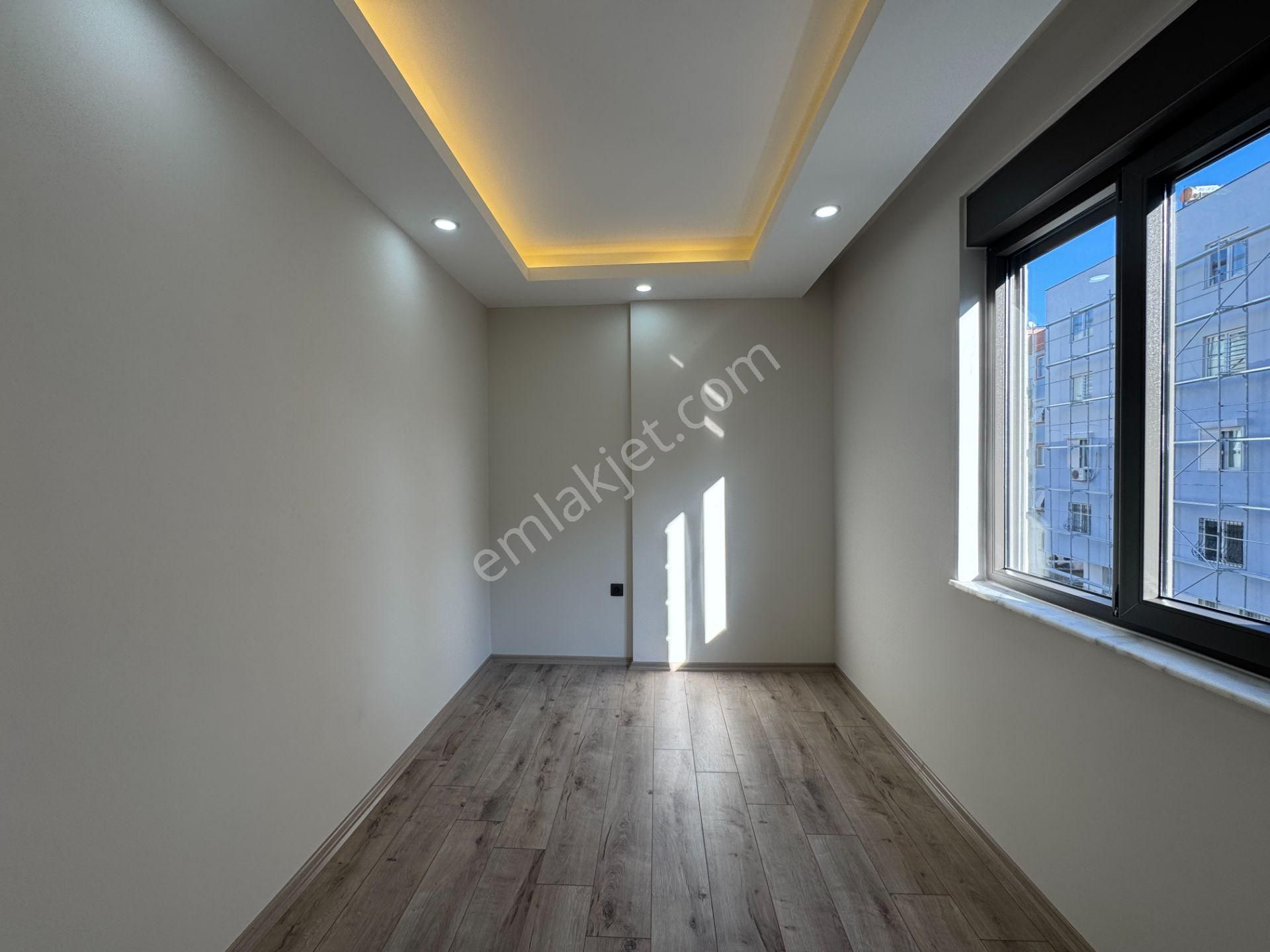 Yenigünde Yerden Isıtmalı Çatılı Lüks 2+1 Ler - Görsel 25