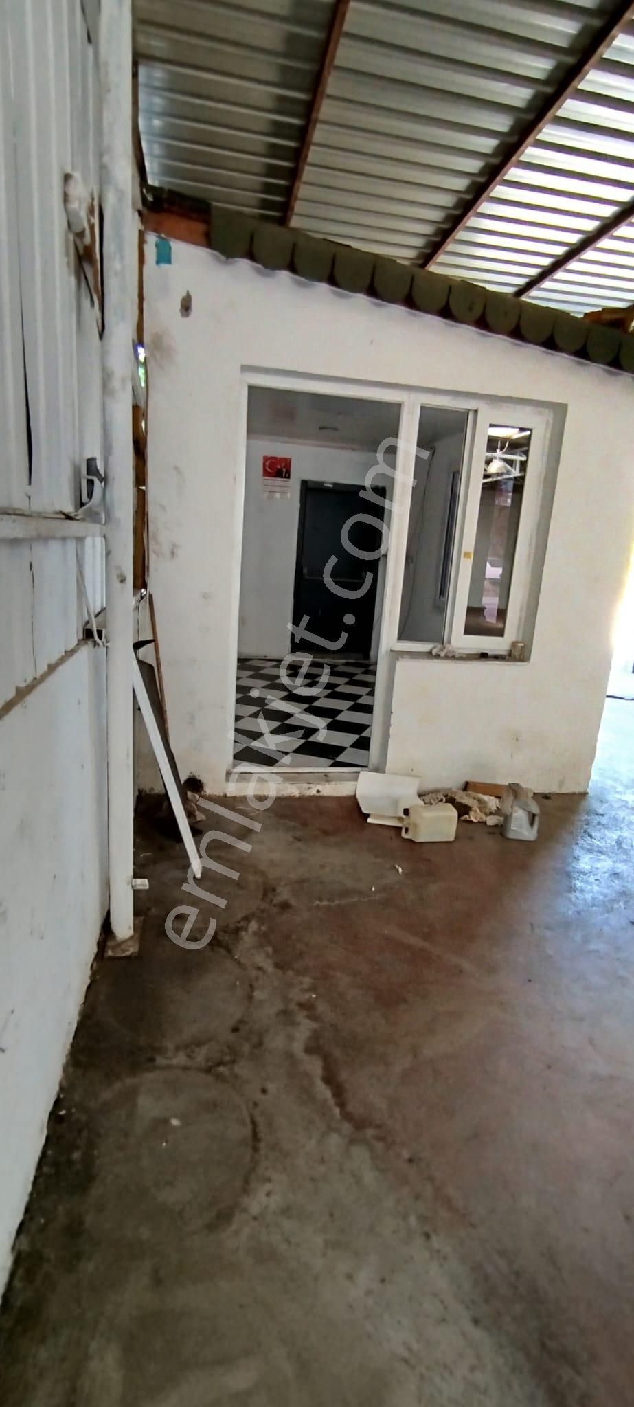 Gaziemir Büyük M2 Li Satılık Dükkan - Görsel 5