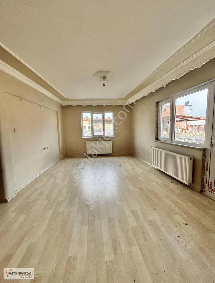 Vb Gayrimenkul Bağlarbaşın'da 2+1 Kiralık Arakat Daire
