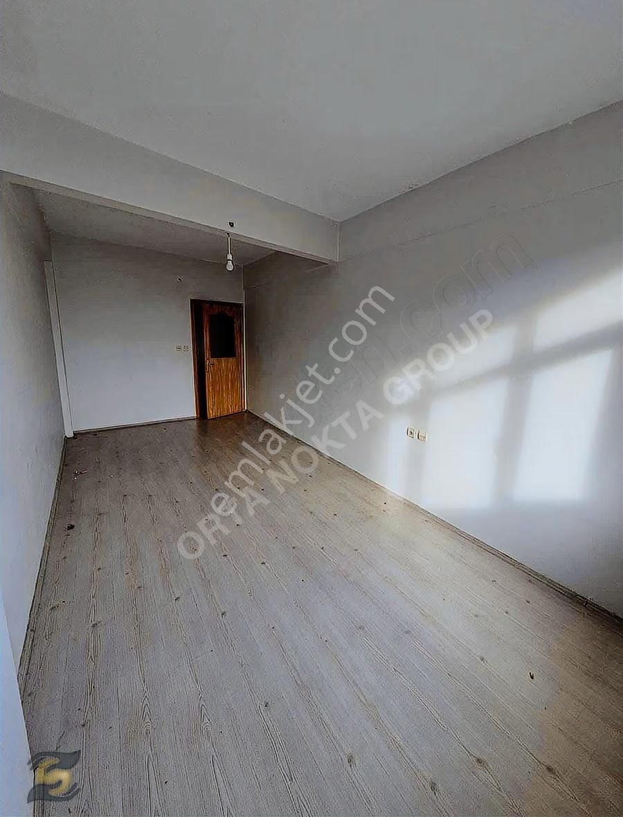 Metrobüs 5 Dk 1+1 Büyük Kiralık Daire - Görsel 2